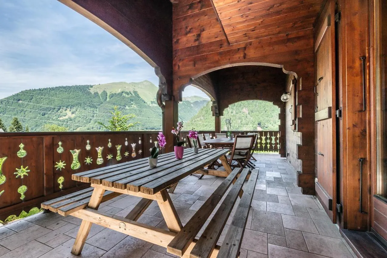 Chalet Doux Abri Morzine - By Emerald Stay