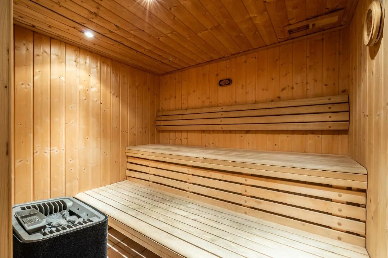 Chalet Doux Abri Morzine - By Emerald Stay
