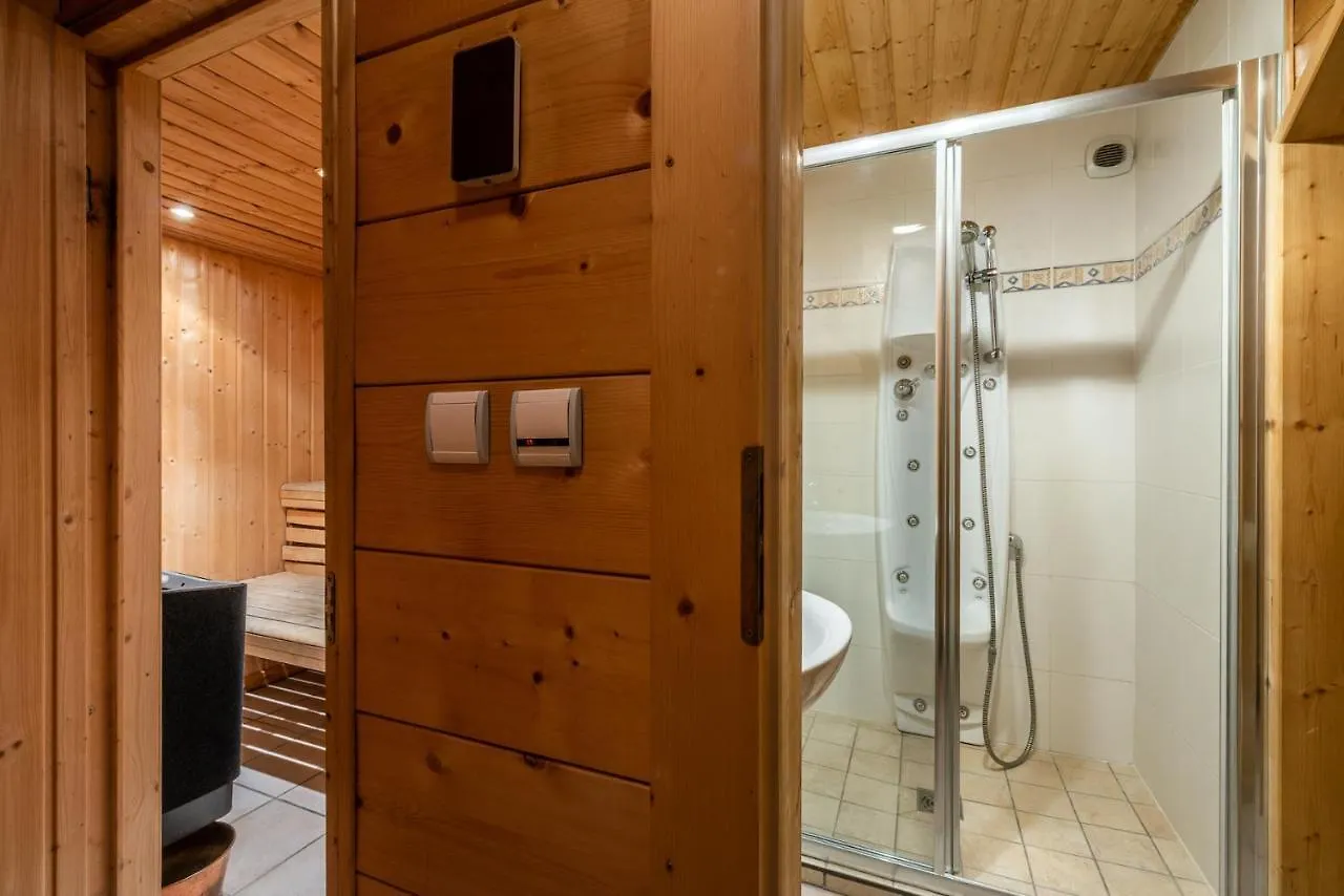Chalet Doux Abri Morzine - By Emerald Stay