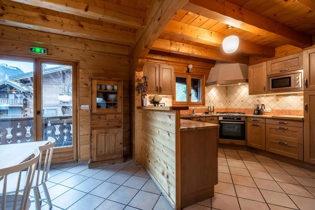 Chalet Doux Abri Morzine - By Emerald Stay 0*,  France
